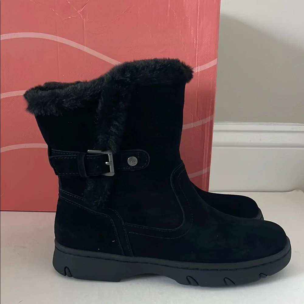 Easy Spirit Segraye Black Genuine Leather Faux-Fur Lined Winter Boots, Size 8 W